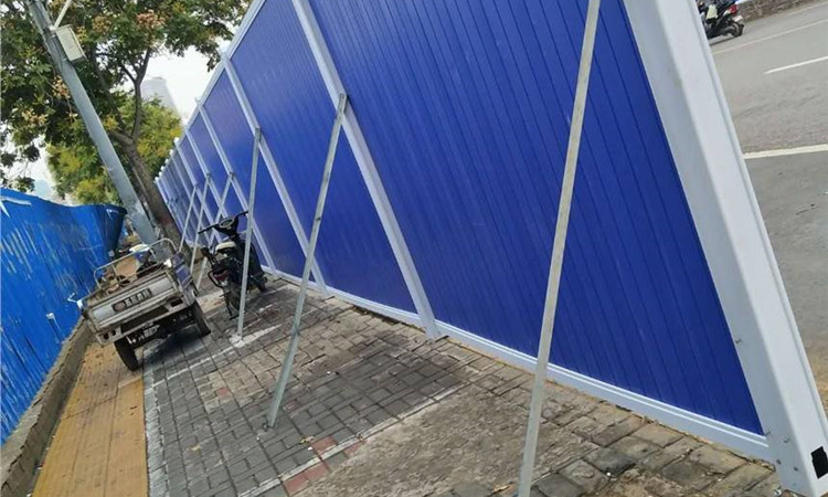 復(fù)合彩鋼圍擋